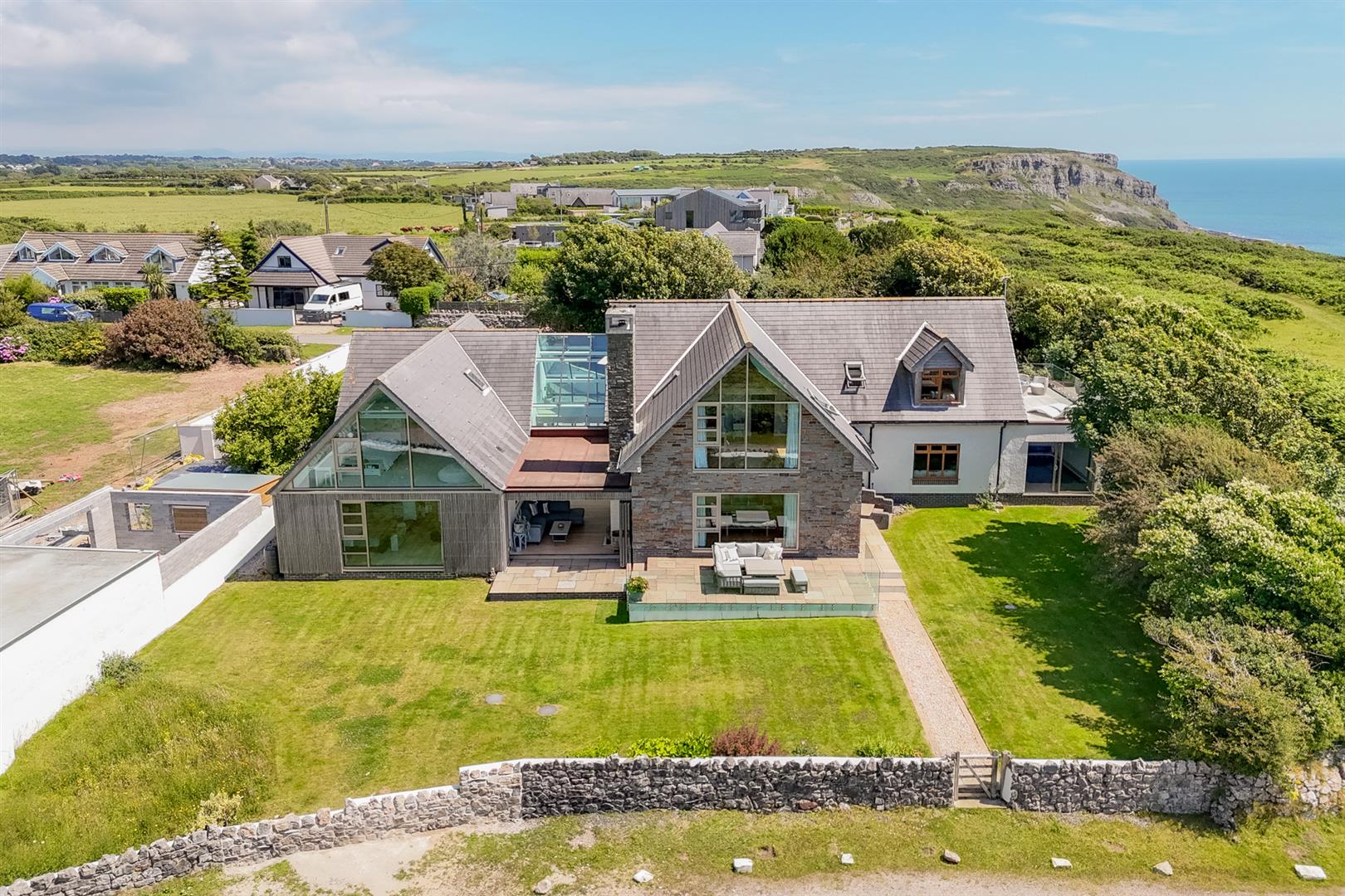 21 East Cliff, Pennard, Gower, SA3 2AS